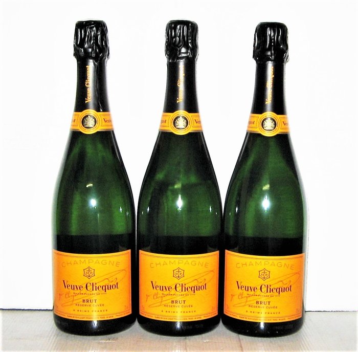 Veuve Clicquot, "Réserve Cuvée" - Champagne Brut - 3 Flaschen (0,75 l)