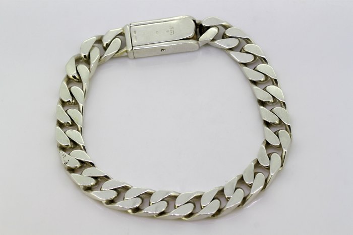 vintage gucci silver bracelet
