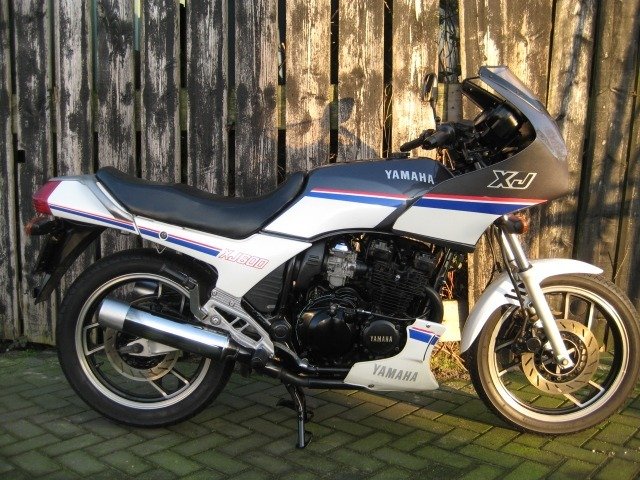 Yamaha - XJ600 - 1990