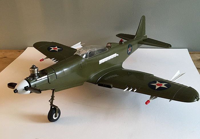 Wen Mac - Modelo a escala, Campana P-39 Airacobra, años 60 - Plástico