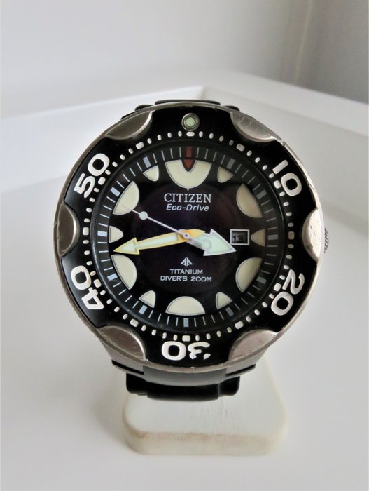 Citizen - Eco-Drive “ORCA” Promaster Diver’s 200m - E168-S035872 - Miehet - 2000-2010
