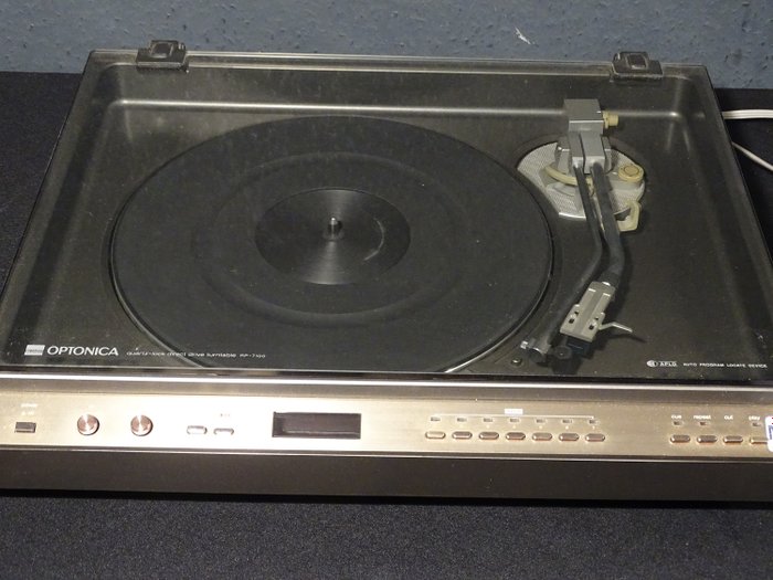 Sharp Optonica - RP-7100 - record player