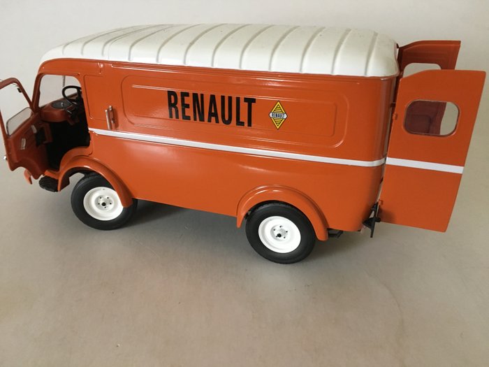 Solido - 1:20 - Renault Goelette