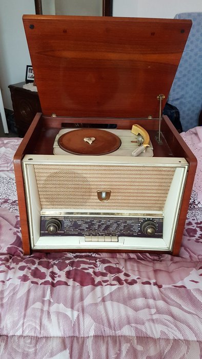 Philips - 轉盤, 電子管收音機