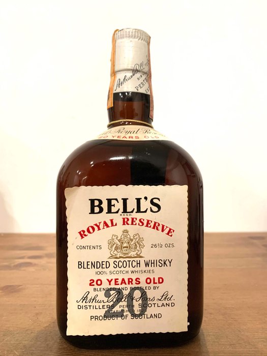 Bell's 20 years old Royal Reserve Blended Scotch Whisky - b. 1970er Jahre - 75 cl