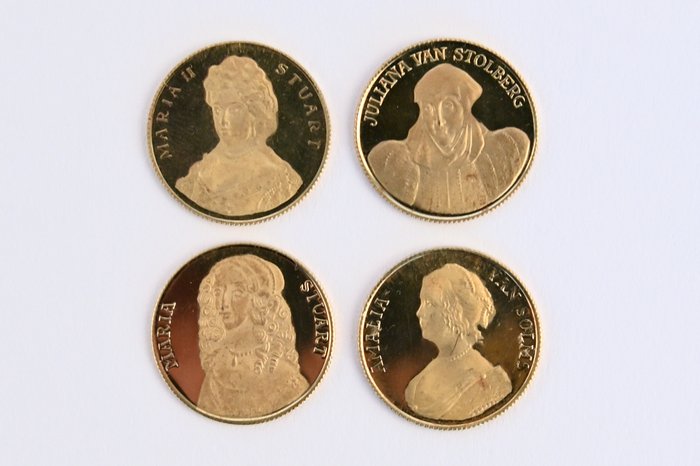 Nederland – 4 Penningen Maria Stuart I & II, Juliana van Stolberg, Amalia van Solms in originele Begeer box – Goud