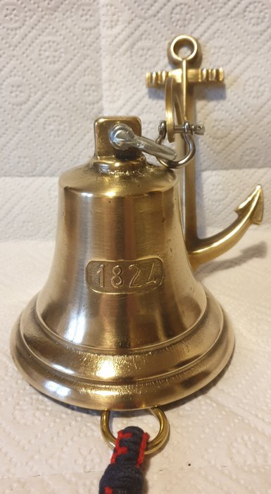 Lovely ship's bell "1824" with anchor bracket and ribbon - Brass