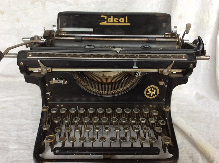 Seidel & Naumann - Ideal - Skrivemaskine, 1930'erne - Jern (støbt/smeltet)