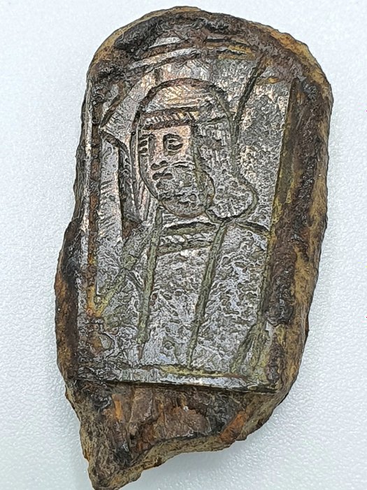 Bodemvondst- Mes Mesheft (27) – Middeleeuws – Been, Ijzer (gesmeed), Koper – 14e / 15e eeuw