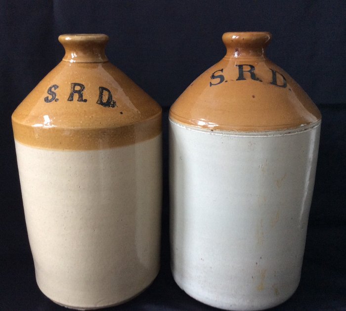 2美麗的罕見英國S.R.D朗姆酒罐-1940年 - 陶器