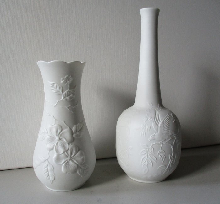 M. Frey - Kaiser - Vase (2) - porcelaine bisque