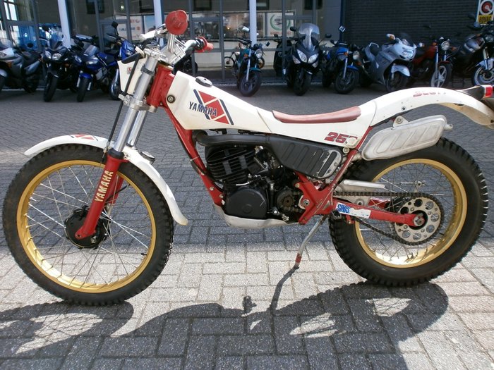 Yamaha - TY 250 - Trial - 250 cc - 1983