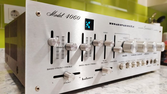 Marantz - Model 4060 - Amplificador Integrado Quadraphonic