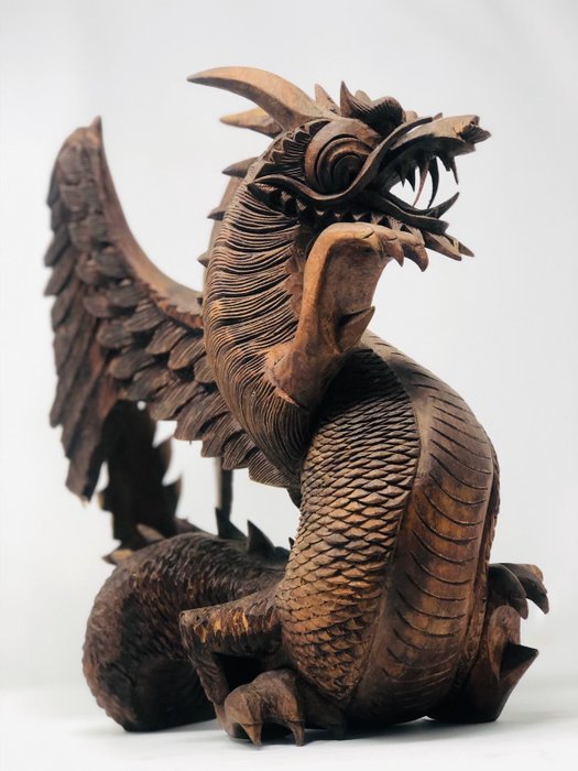 Skulptur, drake - Trä - Thailand - 2000-talet