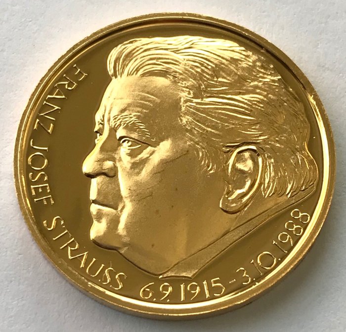 7,00 Gramm  - Gold .999 - Deutschland: Franz Josef Strauss (6.9.1915 - 3.10.1988)