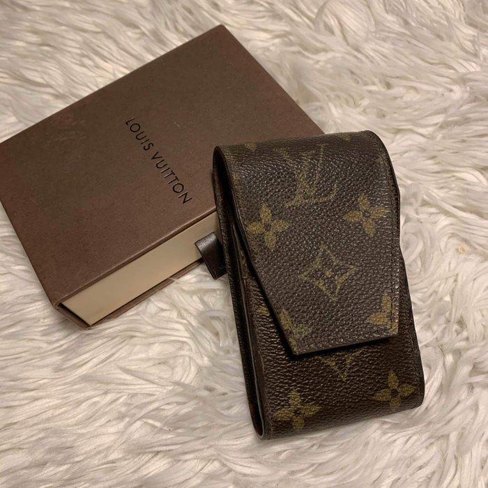 Louis Vuitton cigarette box, hard case used, rare - Catawiki
