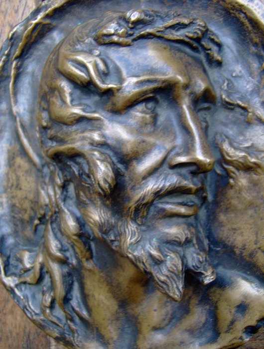 Hoofd van Jezus in Reliëf plaquette – Brons – 20e eeuw
