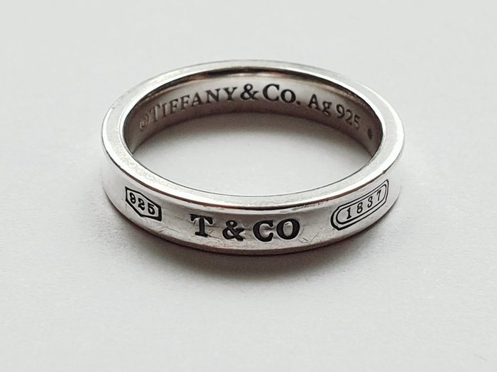 tiffany and co ag 925 ring