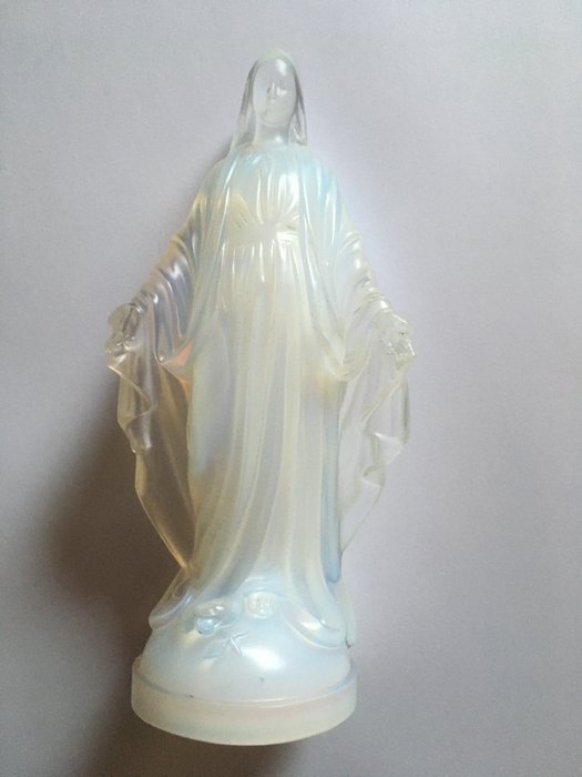 Edmond Etling France - Vierge en verre opalescent - Cristal