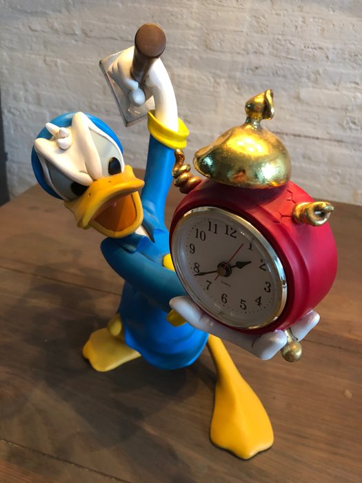 Disney – Beeld – Donald Duck Met hamer en wekker – (2000)