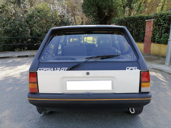 Opel – Corsa 1.3 GT- 1985