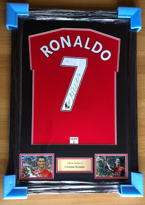 A4 Framed HWC Trading FR A4 Cristiano Ronaldo Manchester United Man U Regalos Impresos Imagen De Autógrafo Firmado para Los Aficionados Al Fútbol Y Partidarios 