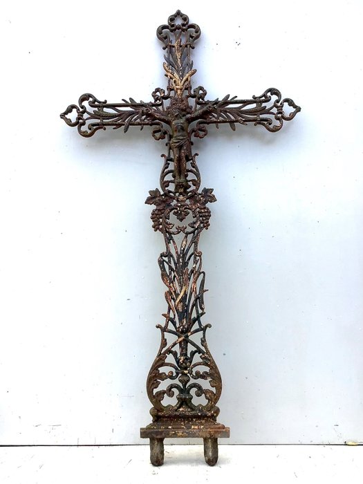 Hermosa cruz de hierro fundido antiguo grande - Hierro fundido