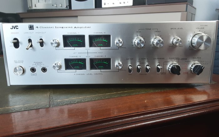 JVC- VN-880 – 4 Channel integrated amplifier