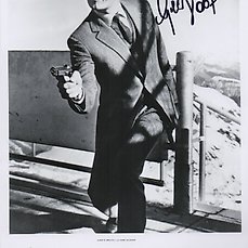 James Bond Autograph Signed Photo Print George Lazenby 