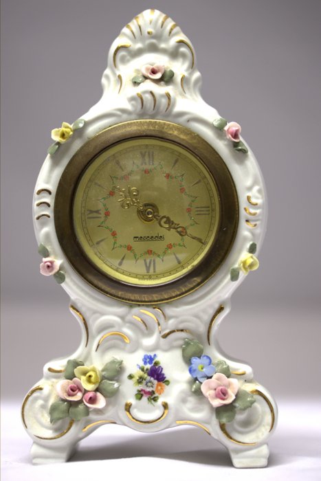 Mantel clock - mercedes - Porcelain - First half 20th century