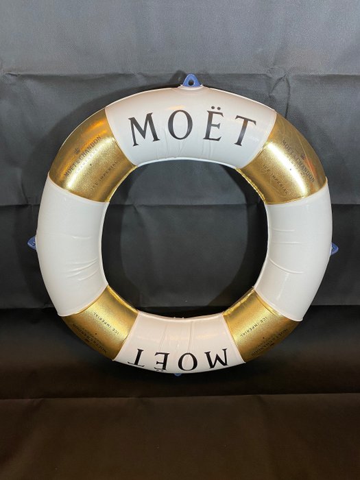 Moët & Chandon Ice Imperial set of 2 pillows and decoration lifebuoy – Champagne – 3 items