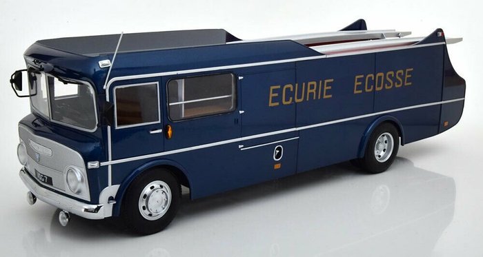 CMR - 1:18 - Commer Truck TS3 - Teamtransporter Ecurie Ecosse 1959 - Limited Edition