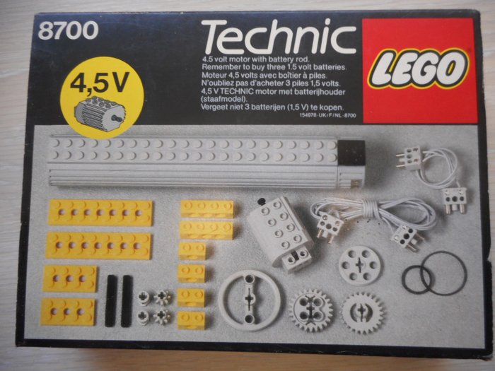 LEGO - Technic - 8700 - Zestaw silników Technic 4,5 V Expert Builder Power Pack - 1980-1989