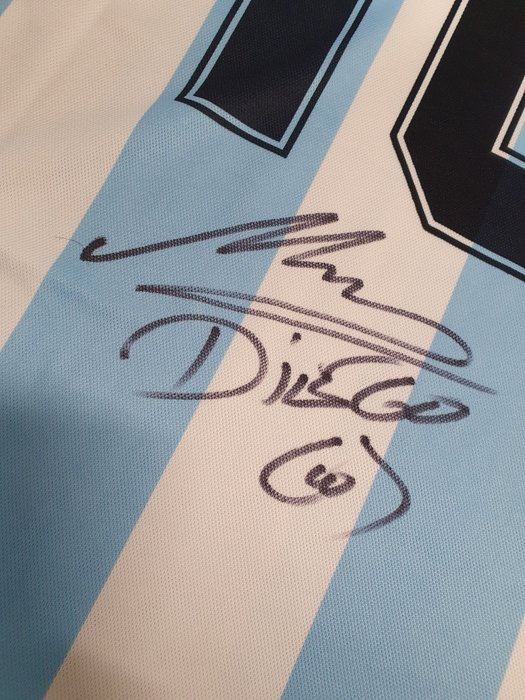 Argentinië – Wereldkampioenschap Voetbal – Diego Maradona – 1986 – Handtekening, Jersey(s)