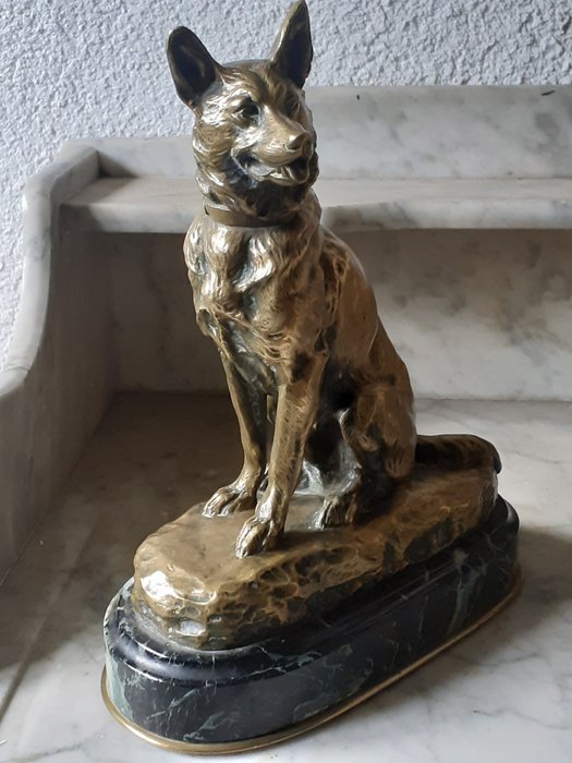 Louis Riché (1877-1949) - Chien, Sculpture - Bronze (doré) - Début du XXe siècle