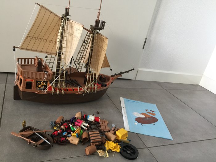 Playmobil 3750 pirate ship 12