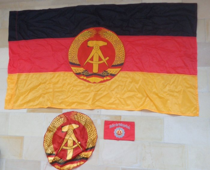 Aufnäher DDR-Fahne 6,5 cm x 9,5 cm 