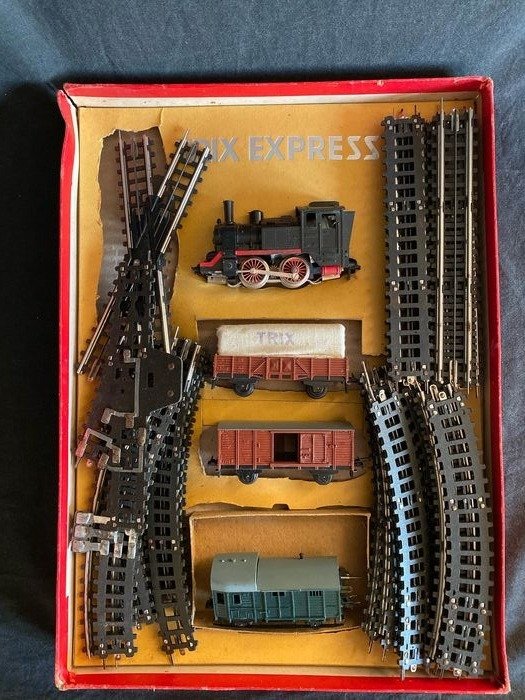 Trix Express H0 - 7/902 - Set tren - vaporloc cu vagoane de marfă și piste - 1955