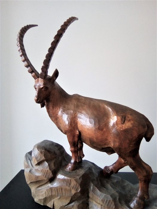 Γλυπτική, ibex - 81 cm - Ξύλο - Mid 20th century