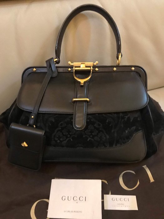 Gucci - Nubuck Leather Black Lady Stirrup Handbag - Catawiki