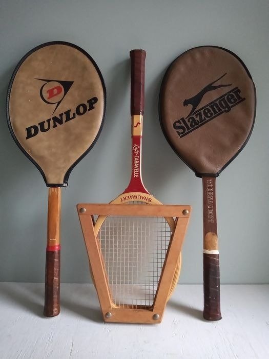 Bela coleção de raquetes de tênis vintage - Madeira