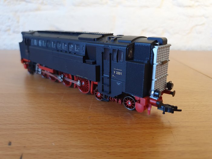 Trix International H0 - 22510 - Diesellokomotive - V32 - - Catawiki