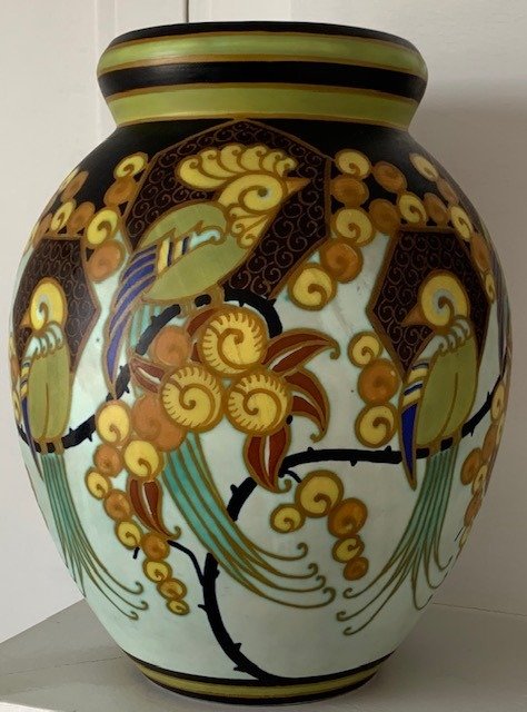 Charles Catteau - Boch Frères, Keramis - Grande vaso decorato con parrocchetti (1)
