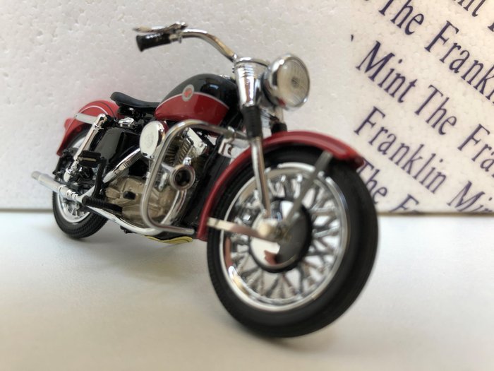 Harley Knucklehead motor modelo decoración de estaño altura 9cm 
