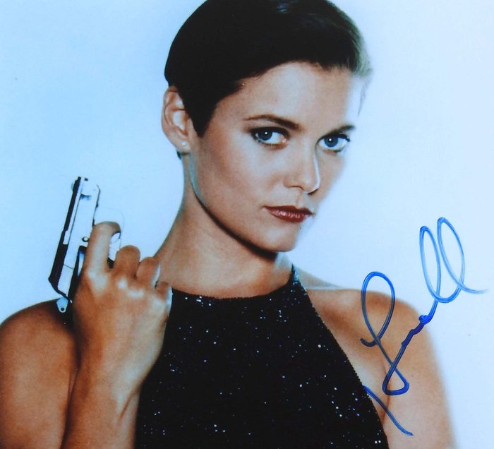 James Bond Collection Trading Card #198 Carey Lowell as Bouvier Licence to Kill