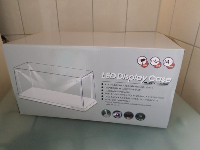 Display Box With 4 Led Lamps Catawiki, Led Lights For Display Cases