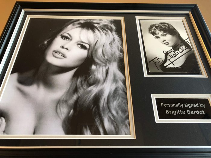 Framed Brigitte Bardot Autograph Replica Print 8x10 Print
