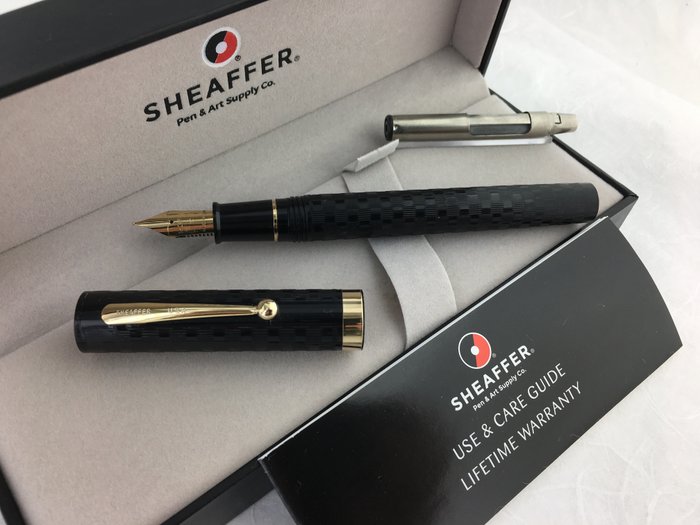 A look back at the Sheaffer No Nonsense fountain pen.