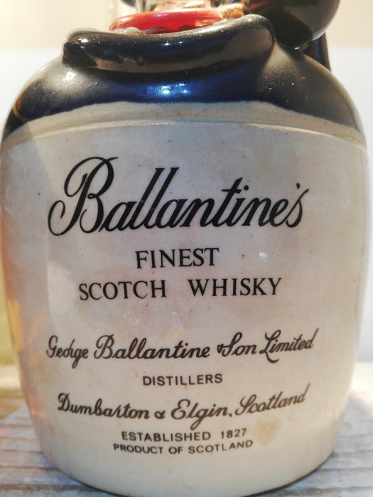 Ballantine`s 12 years old & Ceramic - b. Jaren 1970 - 75cl - 2 flessen