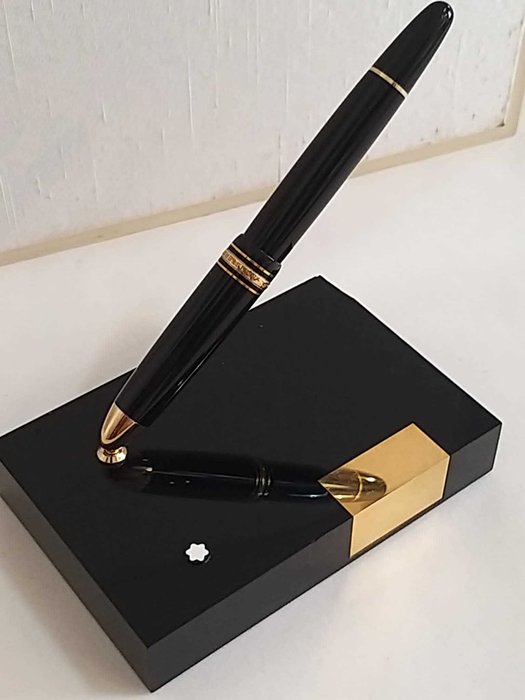 Montblanc - 万宝龙钢笔架。与参考。黄金24 pl - 万宝龙钢笔架。与参考。金牌24 p 713
